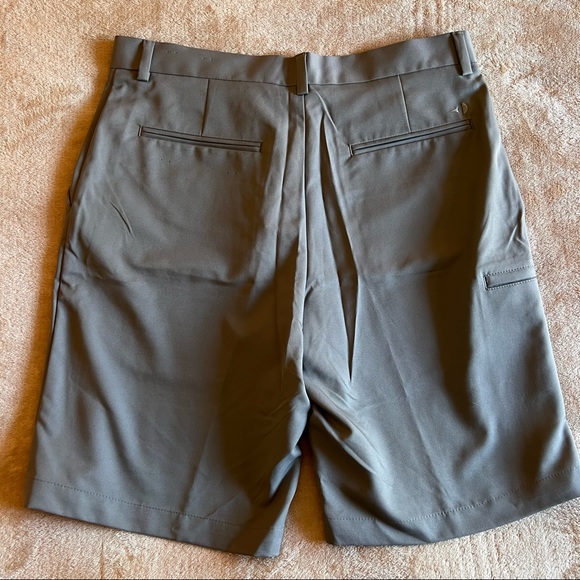 Golf Shorts - Picture 4 of 7